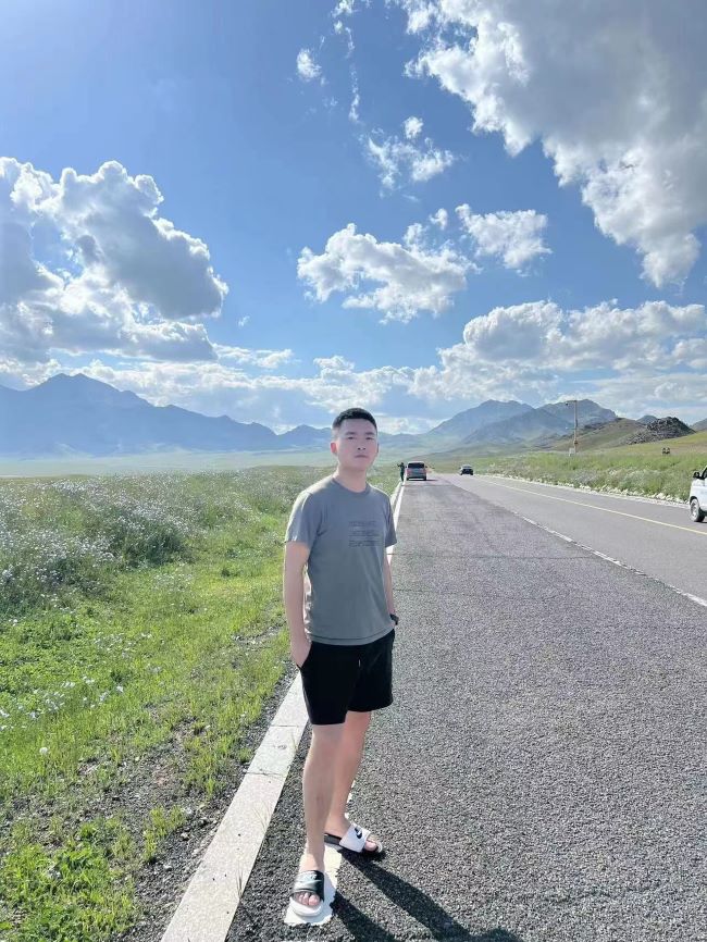 ��׳������